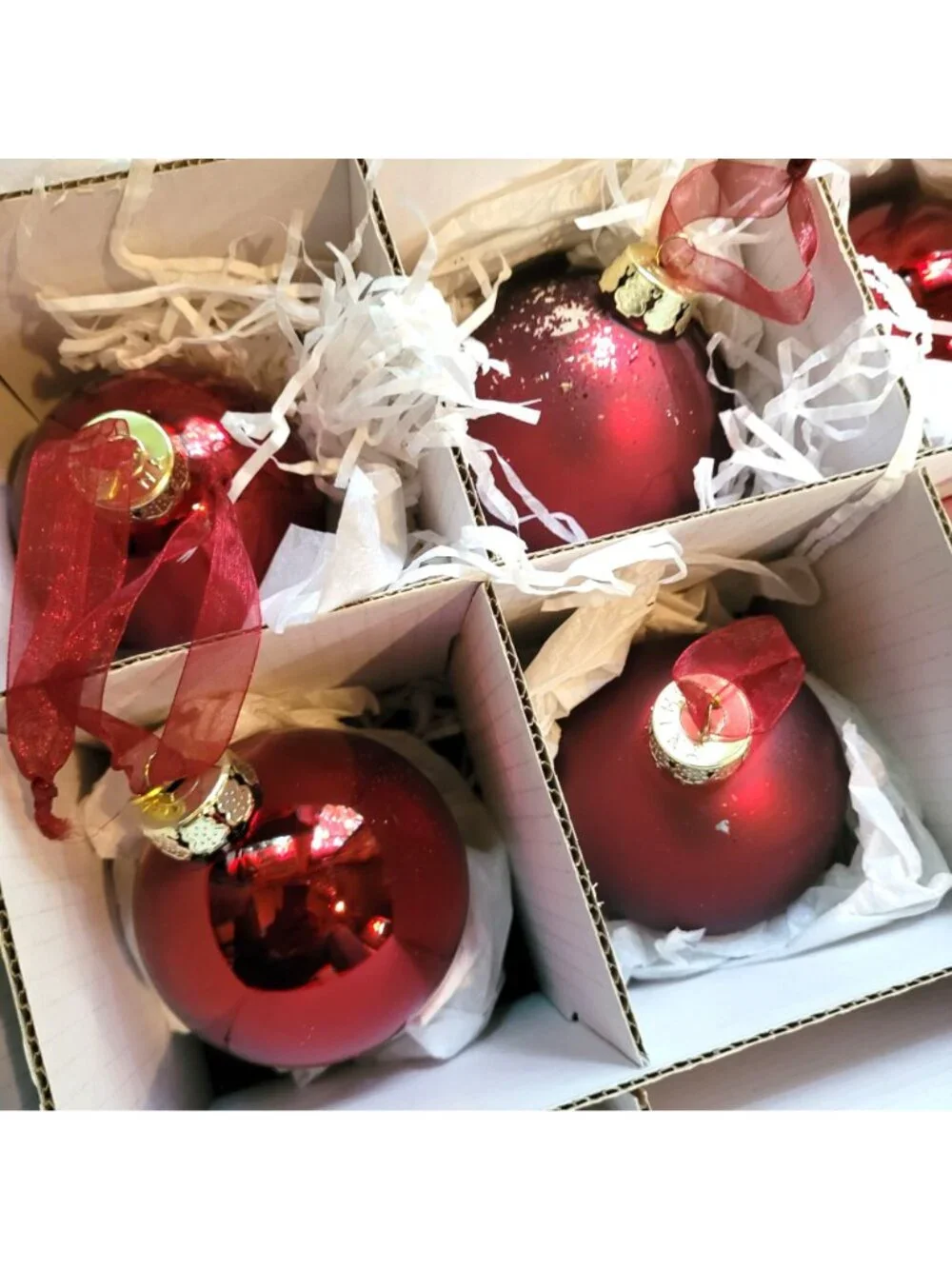 Frontgate Christmas Ornament 20 Pc Burgundy Gold Green Glass Glitter Bauble Flaw